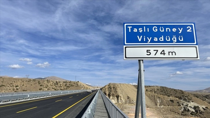 Taşlıgüney-2 Viyadüğü'nden 16 günde 41 bin 904 araç geçti