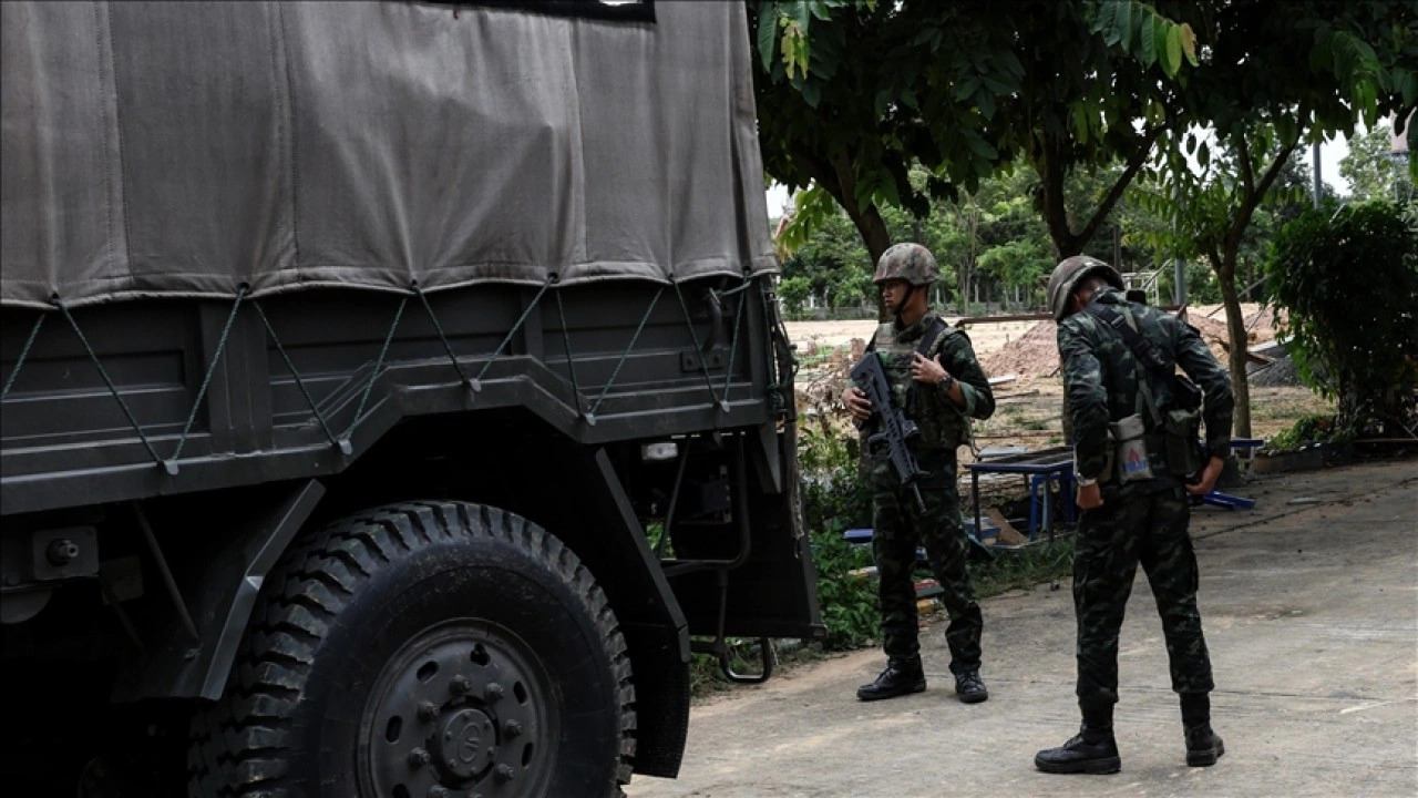 Tayland ile Kamboçya arasındaki sınır gerilimi nedeniyle çatışmalar yeniden başladı