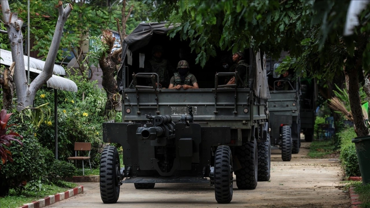 Tayland ve Kamboçya arasındaki sınırda çatışmalar devam etti
