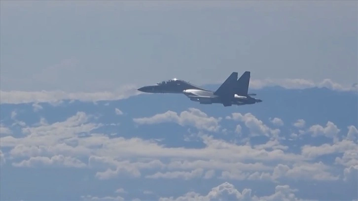 Tayvan: Ada çevresinde Çin'e ait 28 savaş uçağı, 3 askeri drone ve 4 gemi görüldü
