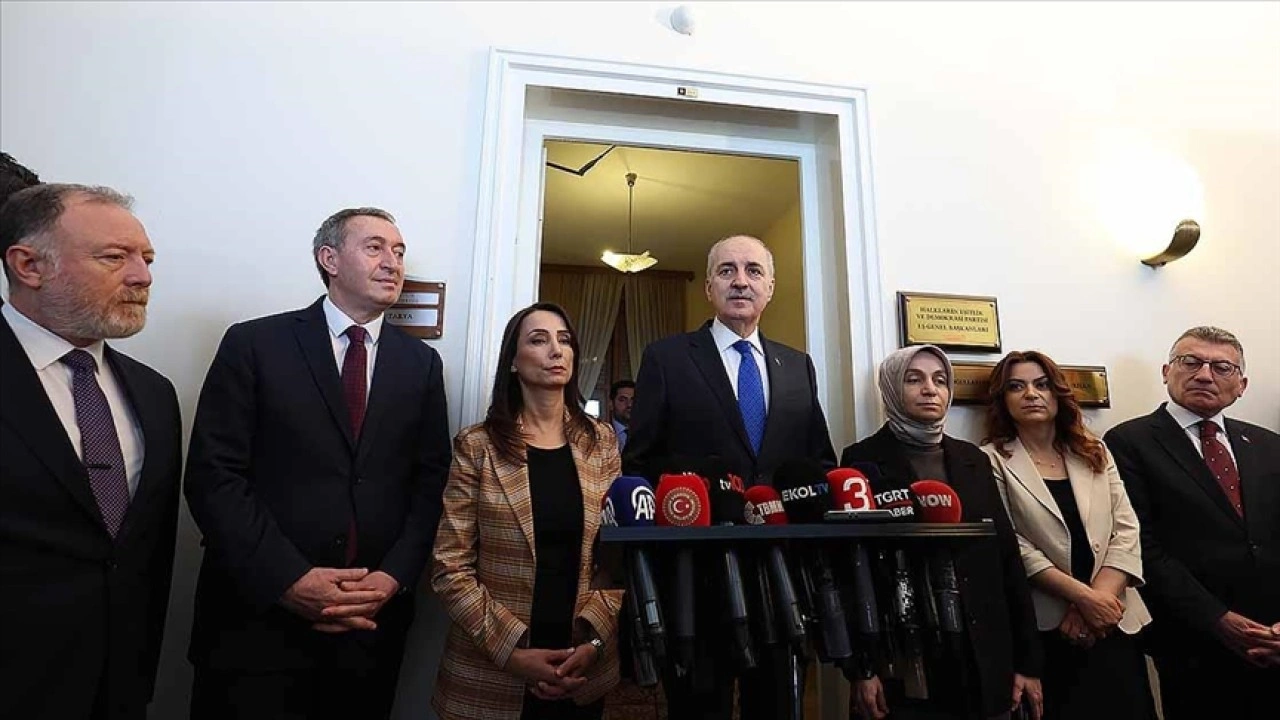 TBMM Başkanı Kurtulmuş, DEM Parti TBMM Grubu'nu ziyaret etti