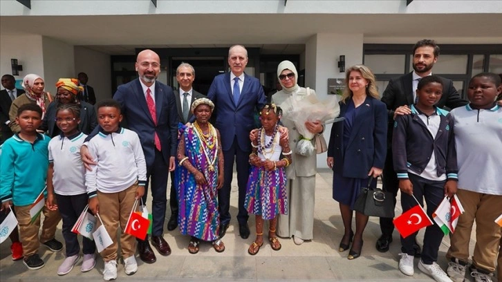 TBMM Başkanı Kurtulmuş, Fildişi Sahili'ndeki Uluslararası Maarif Okullarını ziyaret etti