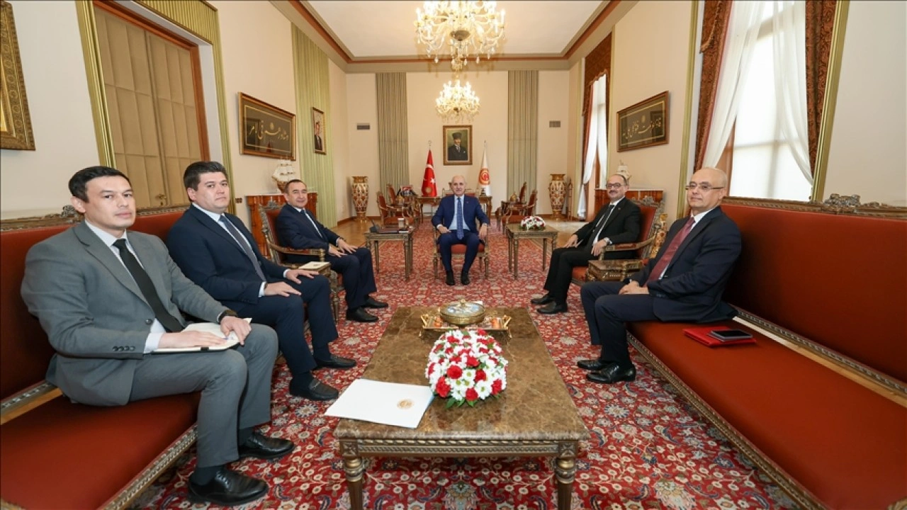 TBMM Başkanı Kurtulmuş, Özbekistan'ın Ankara Büyükelçisi Haydarov'u kabul etti