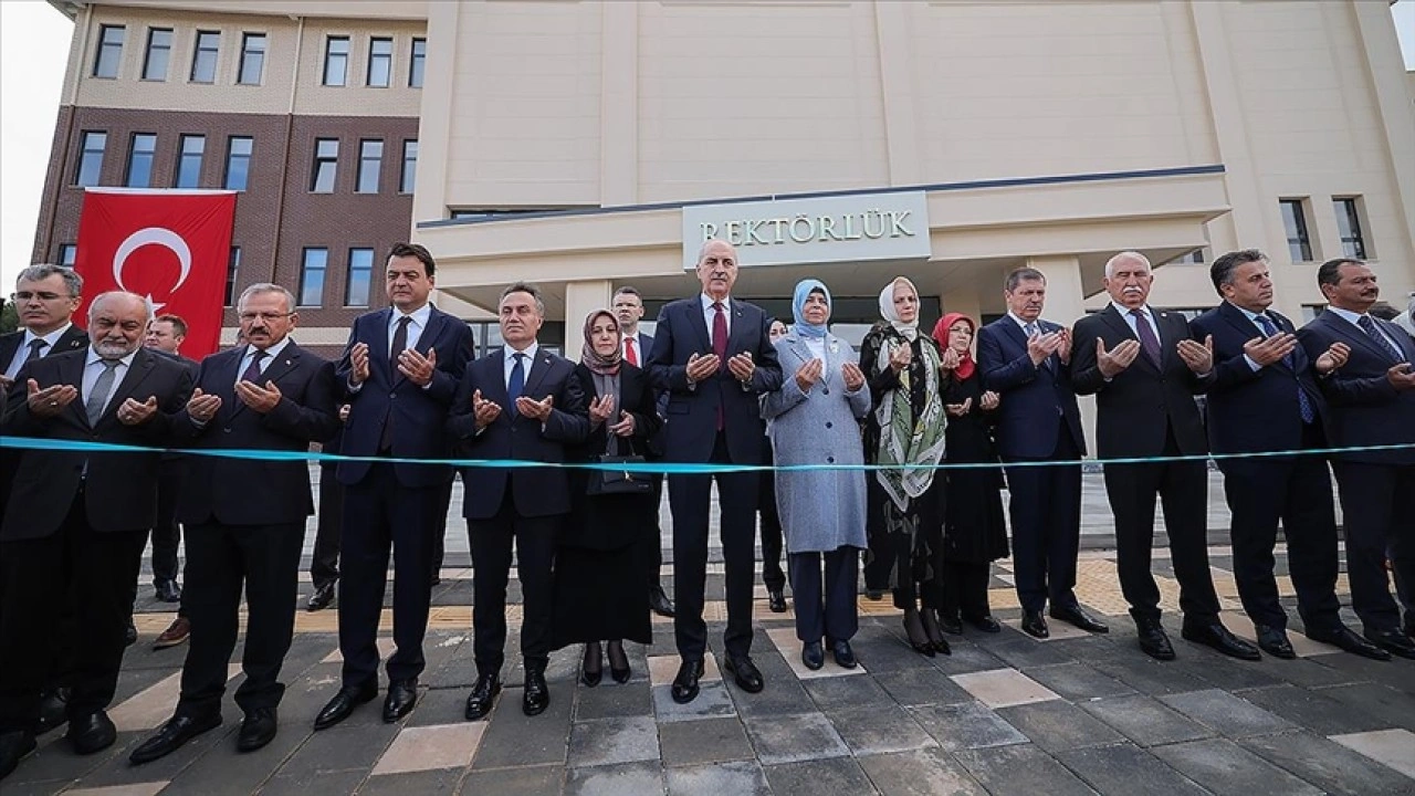TBMM Başkanı Kurtulmuş, Tokat Gaziosmanpaşa Üniversitesi yeni rektörlük binasının açılışını yaptı