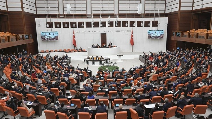 TBMM'de yeni anayasa görüşme trafiği Ramazan Bayramı'nın ardından başlıyor