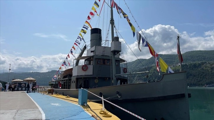 TCG Nusret Müze Gemisi, Mersin'de ziyarete açıldı