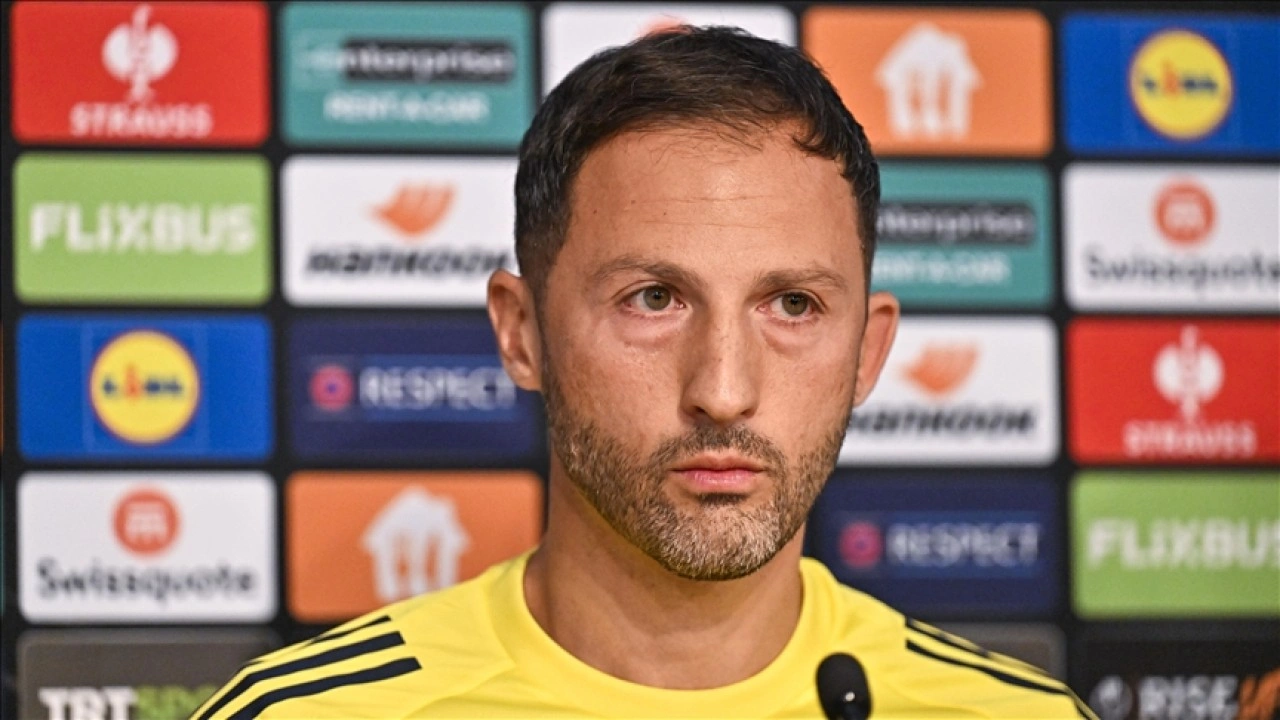 Tedesco, milli arada basın mensuplarıyla bir araya geldi