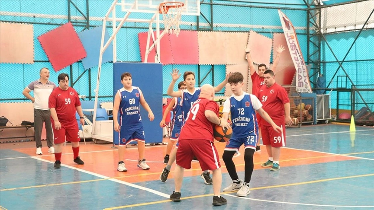 Tekirdağ'da "özel bireyler" fiziksel ve sosyal gelişimlerini basketbolla artırıyor