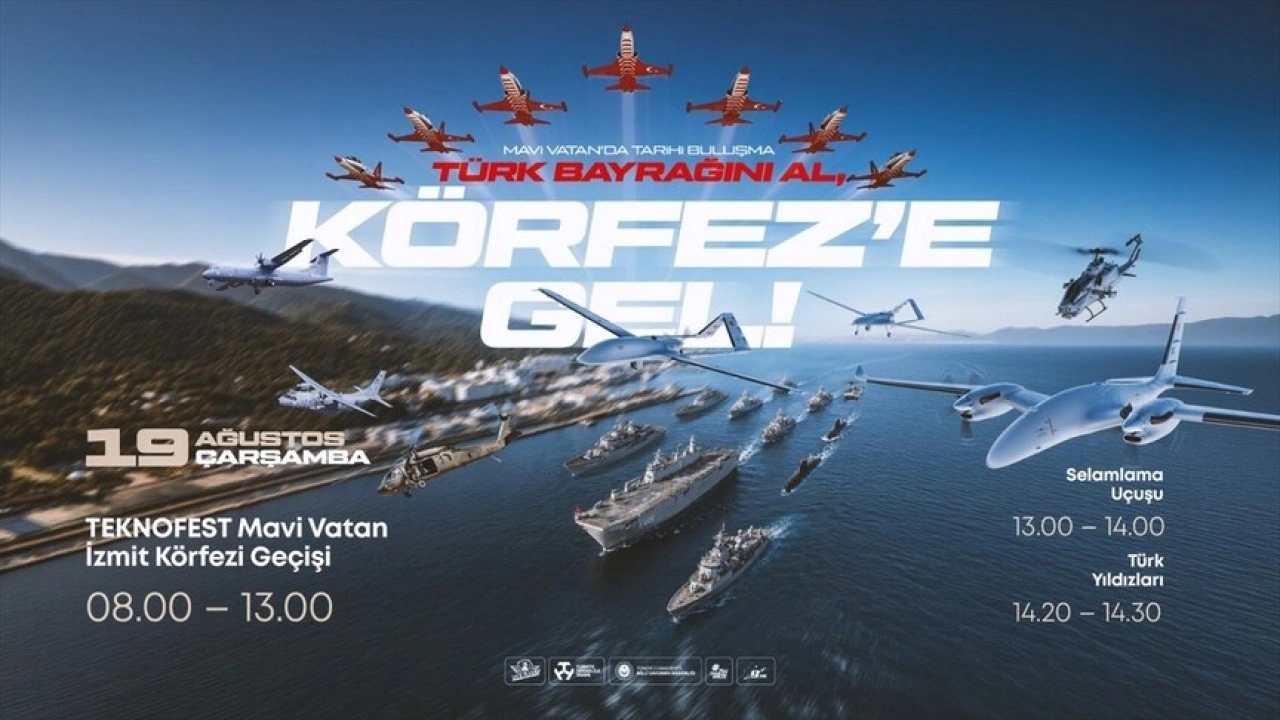 TEKNOFEST Mavi Vatan &ouml;ncesi İzmit K&ouml;rfezi'nde g&ouml;vde g&ouml;sterisi