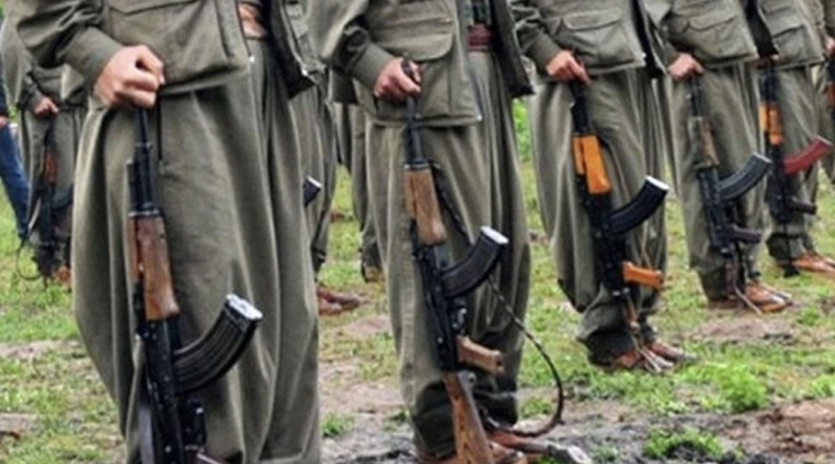 Ter&ouml;rs&uuml;z T&uuml;rkiye derken ayrılık&ccedil;ı K&uuml;rt ter&ouml;ristlerin topluca İran&rsquo;a saldırısının &ouml;n&uuml;n&uuml; a&ccedil;tığınızın farkında değil misiniz? -Dr. Hikmet &Ccedil;ıra yazdı-