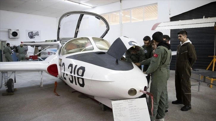 THK Üniversitesi, havacılık sektörünün gözdesi uçak bakım teknisyenlerini yetiştiriyor