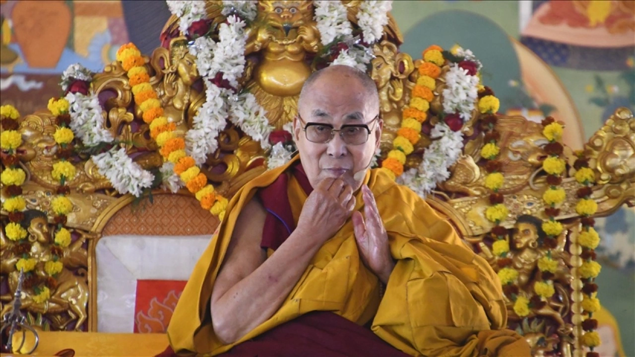 Tibet'in ruhani lideri Dalai Lama, son lider olacağı tartışmalarına son verdi
