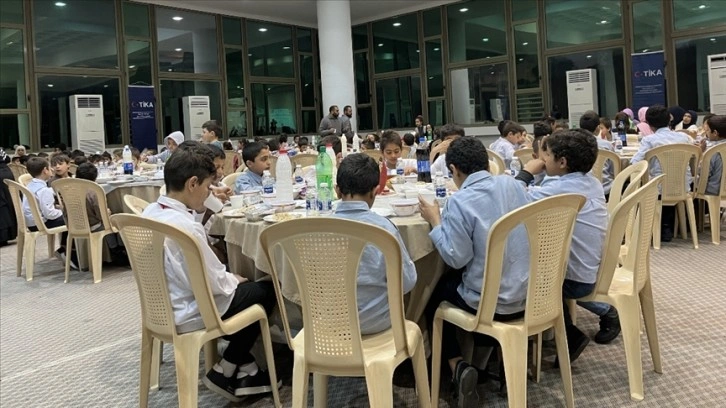 TİKA Lübnan'daki bir yetimhanede iftar programı düzenledi