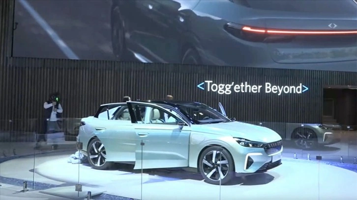 Togg'un T10F fastback modeli CES 2024'te dünya sahnesine çıktı