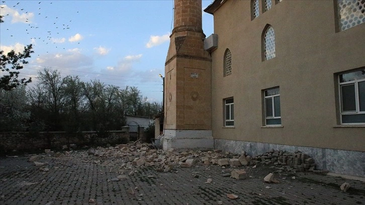 Tokat'ta 5,6 ve 4 büyüklüğünde deprem