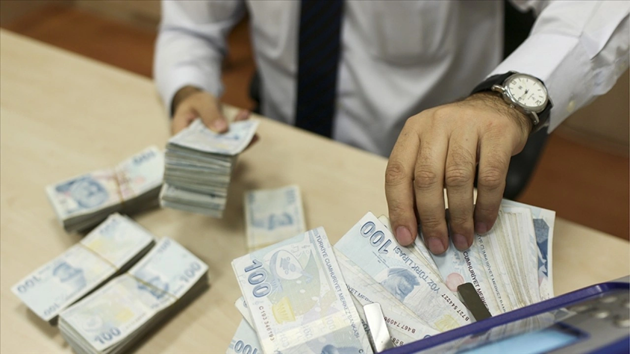 Toplam ciro endeksi martta yıllık bazda yüzde 33,4 arttı