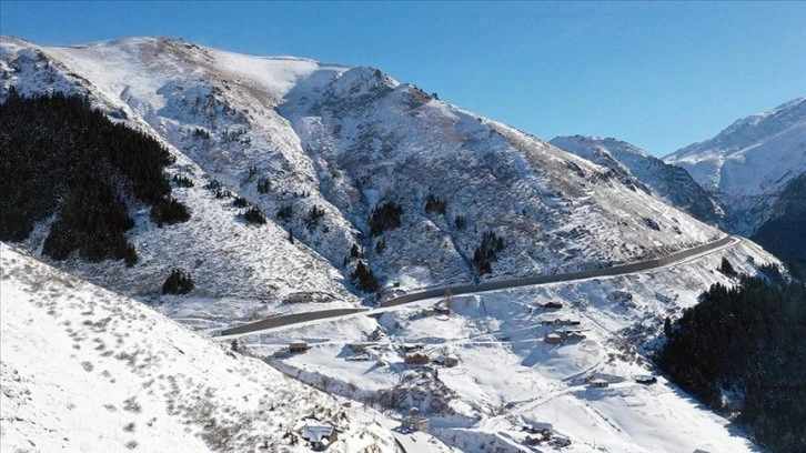 Trabzon'da Altındere Vadisi karla kaplandı