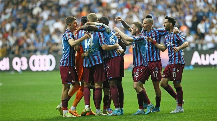 Trabzonspor geride kalan 34 haftanın 28'inde liderlik koltuğunda oturdu