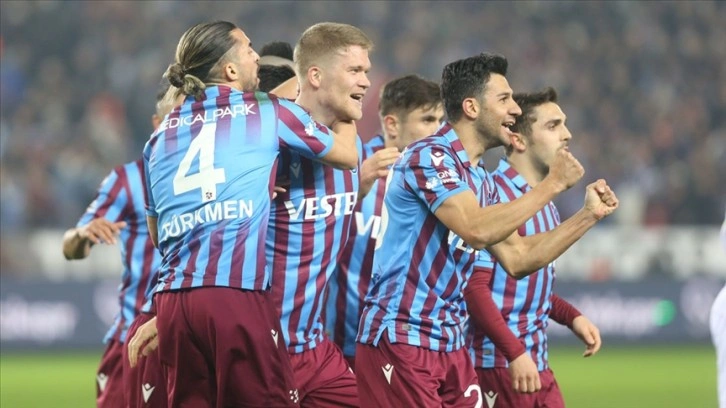 Trabzonspor sahasındaki yenilmezliğini sürdürdü