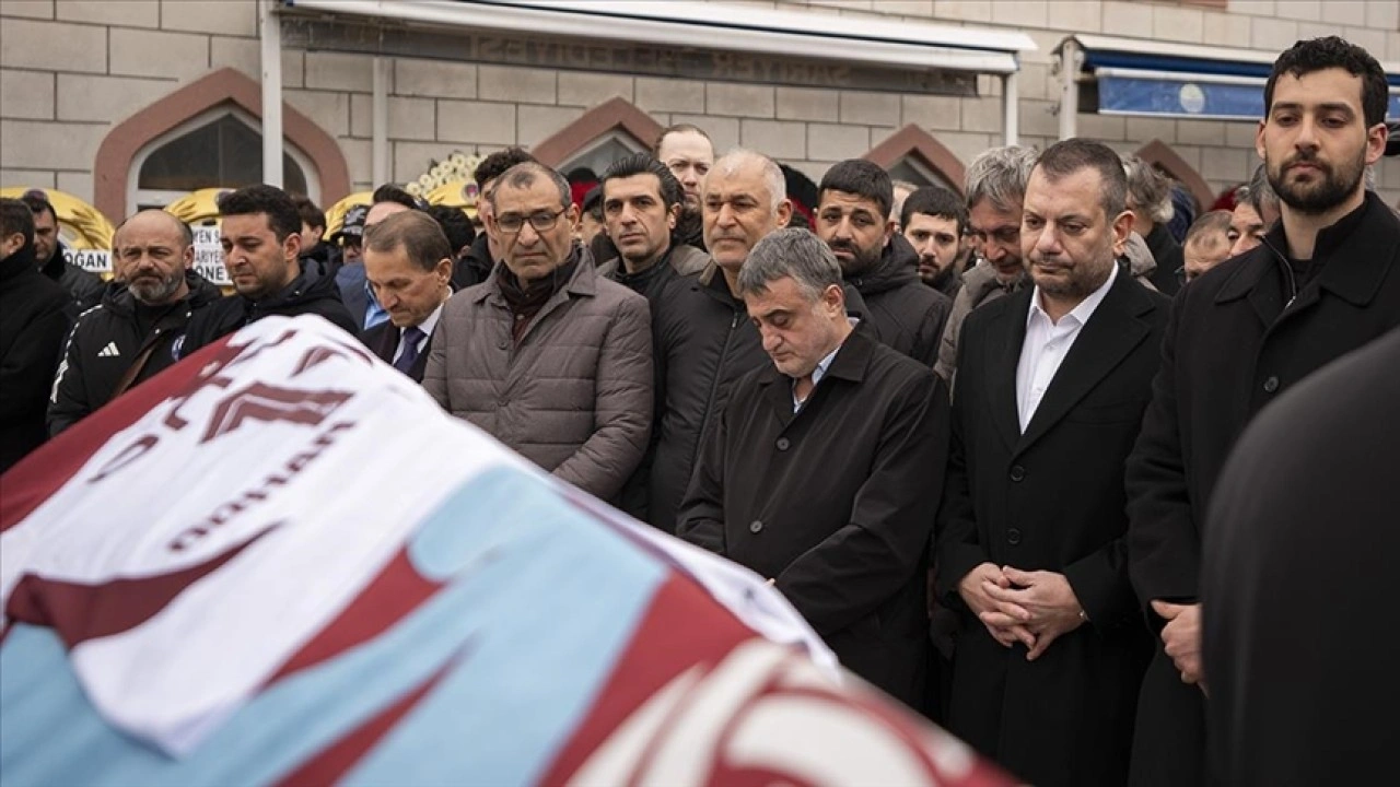 Trabzonspor Yardımcı Antren&ouml;r&uuml; Orhan Kaynak son yolculuğuna uğurlandı