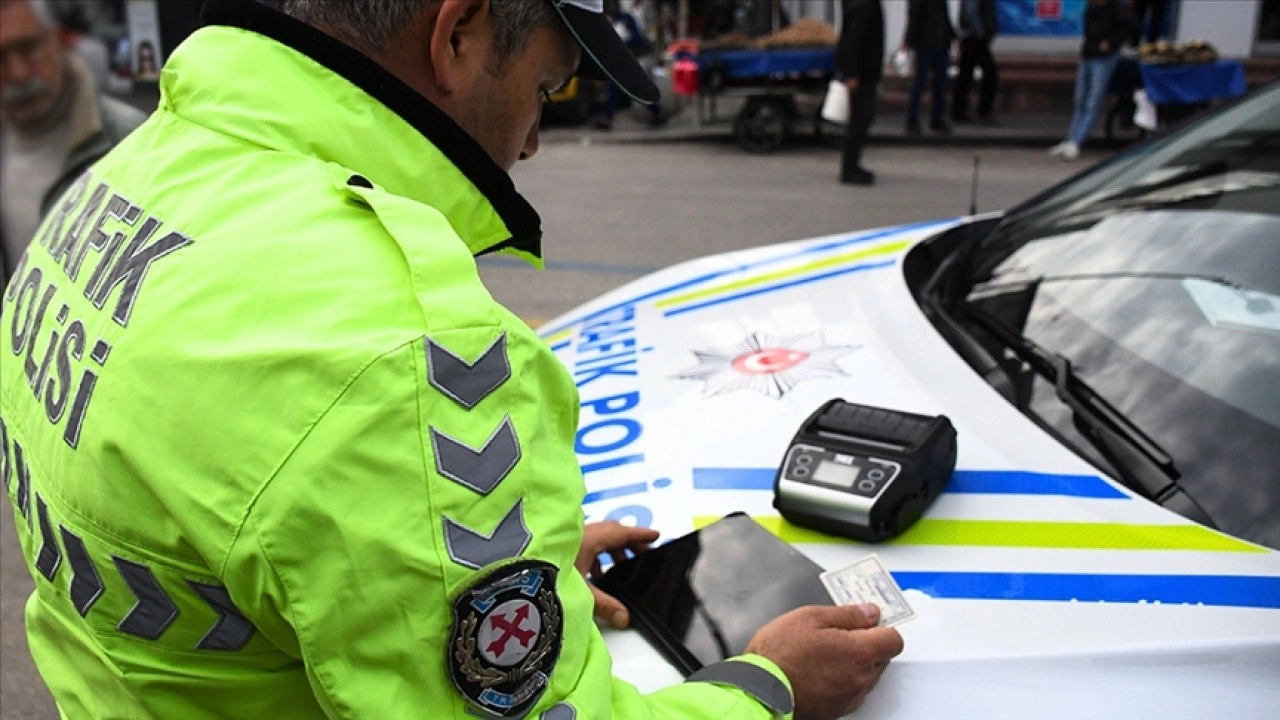 Trafik cezalarının artırılmasına yönelik düzenlemeleri de içeren kanun teklifi TBMM'de