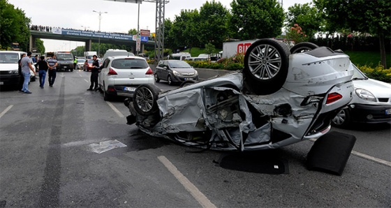 Trafikte acı tablo: 8 ayda 2 bin 353 can kaybı, 201 bin yaralı