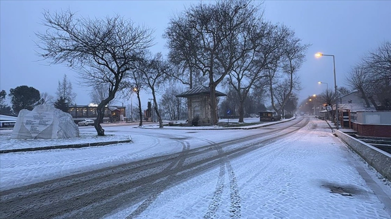 Trakya'da kar etkili oluyor