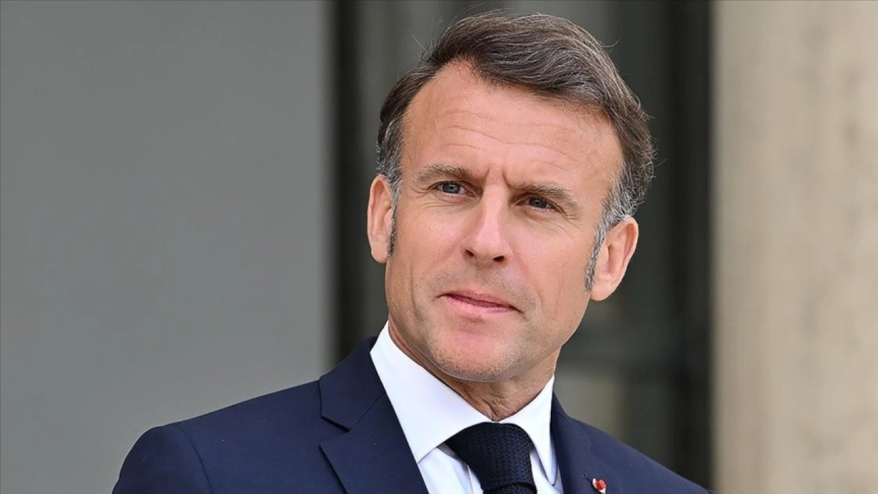 Trump'ın Grönland açıklamalarını eleştiren Macron: "Müttefikler böyle yapmaz"