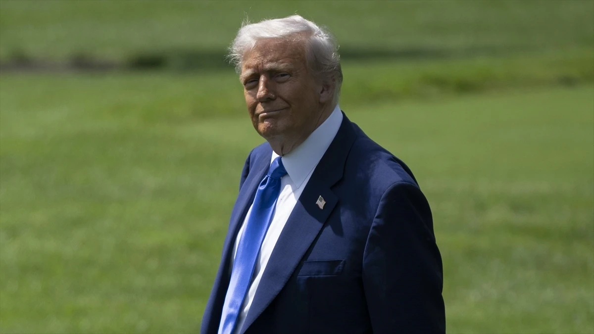Trump, Katar'ın hediye ettiği uçağın kendisine değil Pentagon'a verileceğini açıkladı
