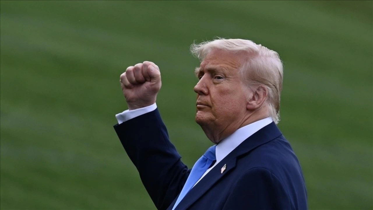 Trump'tan Savunma Bakanlığının adını Savaş Bakanlığı olarak değiştirmeye yönelik ilk adım
