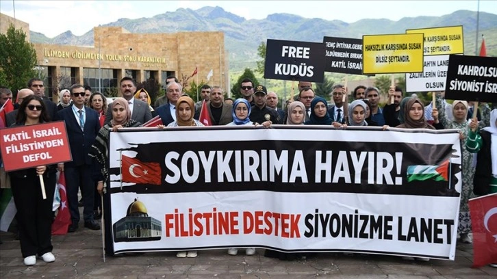 Tunceli'de üniversite öğrencileri Filistin'e destek yürüyüşü düzenledi