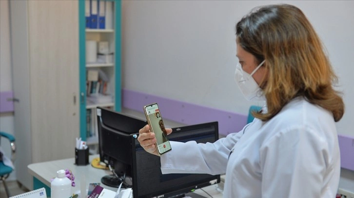 Tunceli'de 'uzaktan görüntülü muayene' ile hastalara kolaylık sağlanıyor