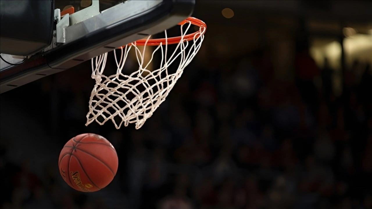 Türk basketbolunun ilkleri, rekorları ve unutulmazları