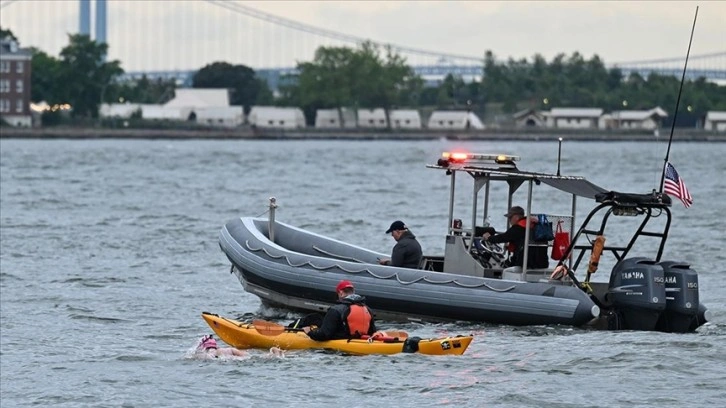 Türk kadın sporcu Bengisu Avcı, Manhattan Adası etrafını 9 saatte yüzdü