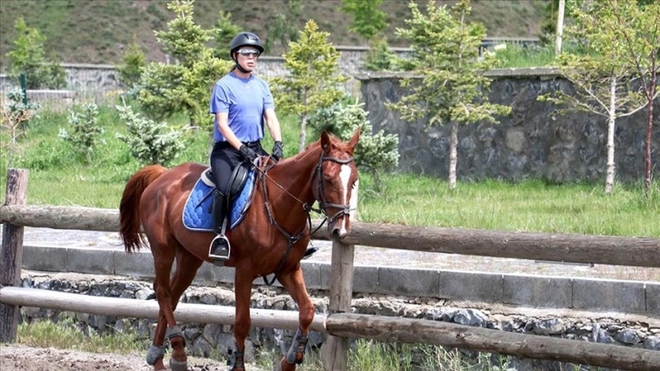 Türk spor tarihine geçen pentatlet Özyüksel: Olimpiyat madalyası ile bunu taçlandırmamız gerekiyor