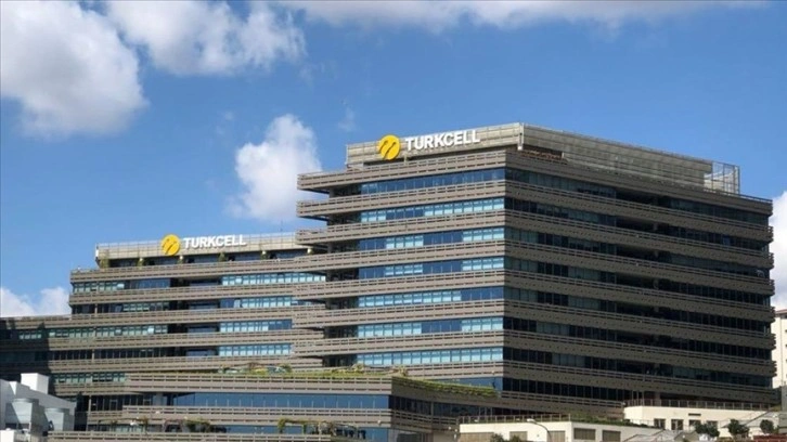 Turkcell 30'uncu yılını kutluyor