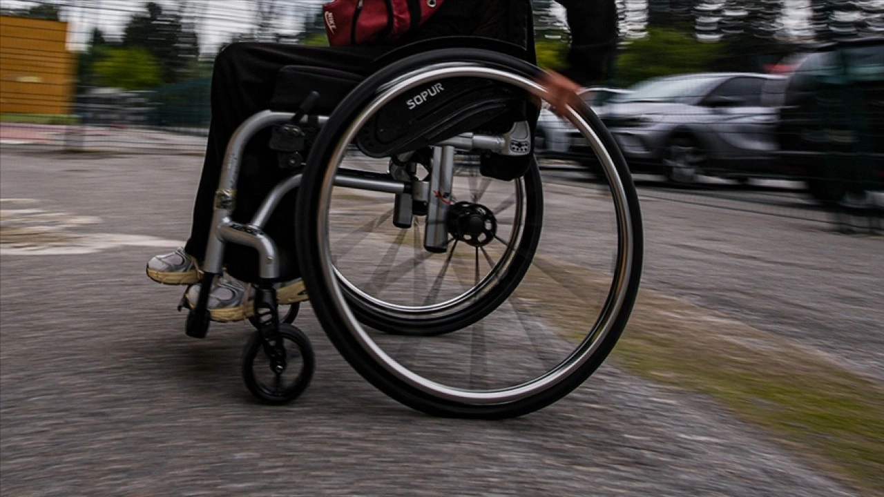 Türkiye'de 23 banka engelli bireylere bankacılık hizmeti veriyor