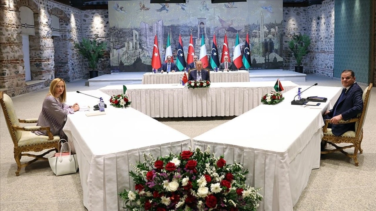 Türkiye, İtalya ve Libya İşbirliği Zirvesi İstanbul'da başladı