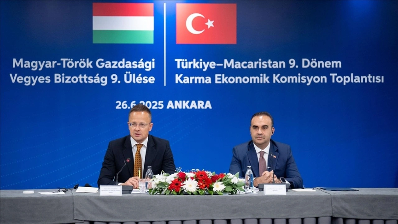 Türkiye-Macaristan 9. Dönem Karma Ekonomik Komisyonu Toplantısı gerçekleştirildi