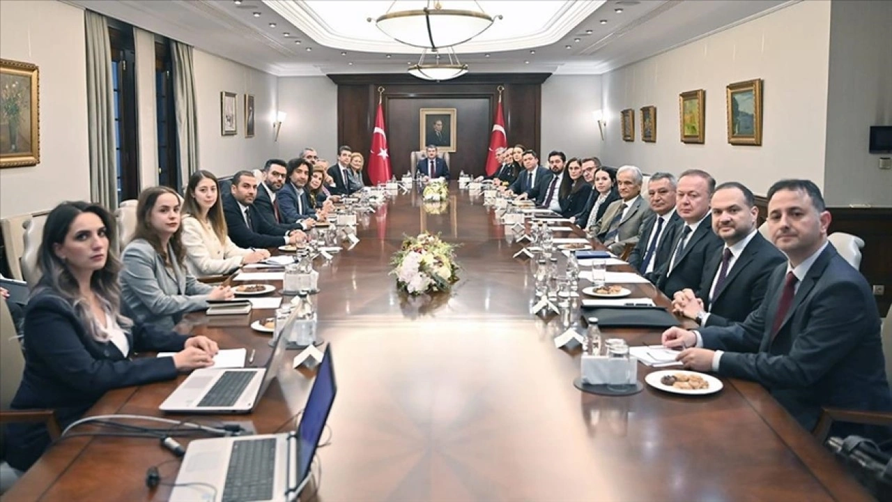 "Türkiye'nin Deniz Yetki ve Egemenlik Alanlarındaki Çalışmaları" çalıştayı düzenlendi