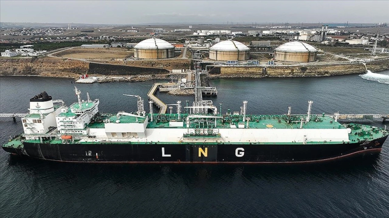 Türkiye'nin LNG altyapısı talebin yarısını karşılayacak seviyeye ulaştı