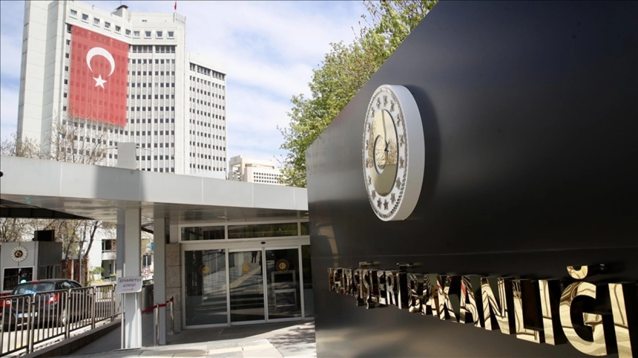 T&uuml;rkiye, Suriye'de camiye y&ouml;nelik ter&ouml;r saldırısını kınadı