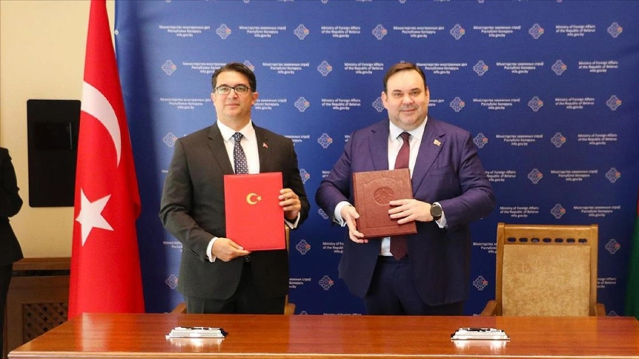 Türkiye ve Belarus, uluslararası taşımacılık yapanlar için vize muafiyetini genişletiyor