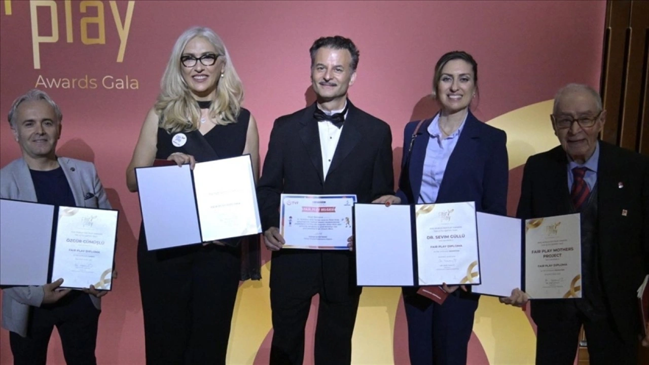 Türkiye Voleybol Federasyonuna dünya fair play ödülü