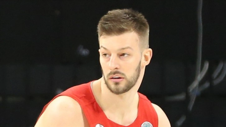 Türkiye'de de oynayan Sırp basketbolcu Jelovac, 32 yaşında hayatını kaybetti