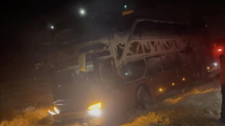 Türkiye'den Ukrayna’ya giden 2 tahliye otobüsü tipi nedeniyle Bulgaristan’da yoldan çıktı