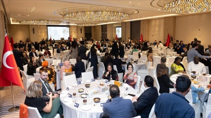 Türkiye'nin Doha Büyükelçiliği, Katar'daki diplomatik temsilcileri iftarda ağırladı