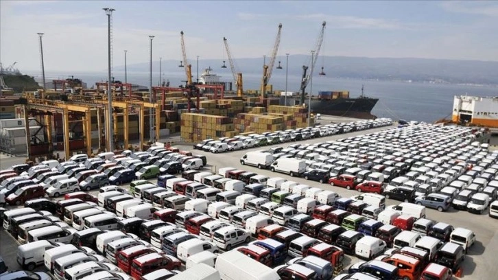 Türkiye'nin geçen yıl hafif ticari araç ve kamyon ihracatı 5 milyar doları aştı