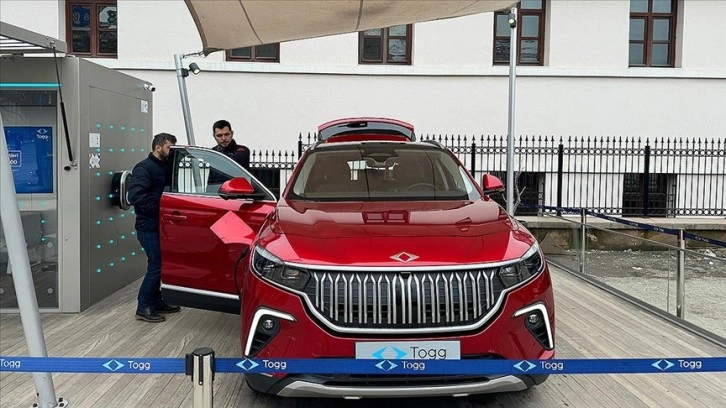 Türkiye'nin yerli otomobili Togg, Tunceli'de tanıtıldı
