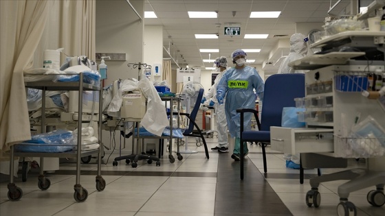 Üçüncü doz aşılamanın sürdüğü İsrail'de 2 ayın en düşük vaka sayısı kaydedildi